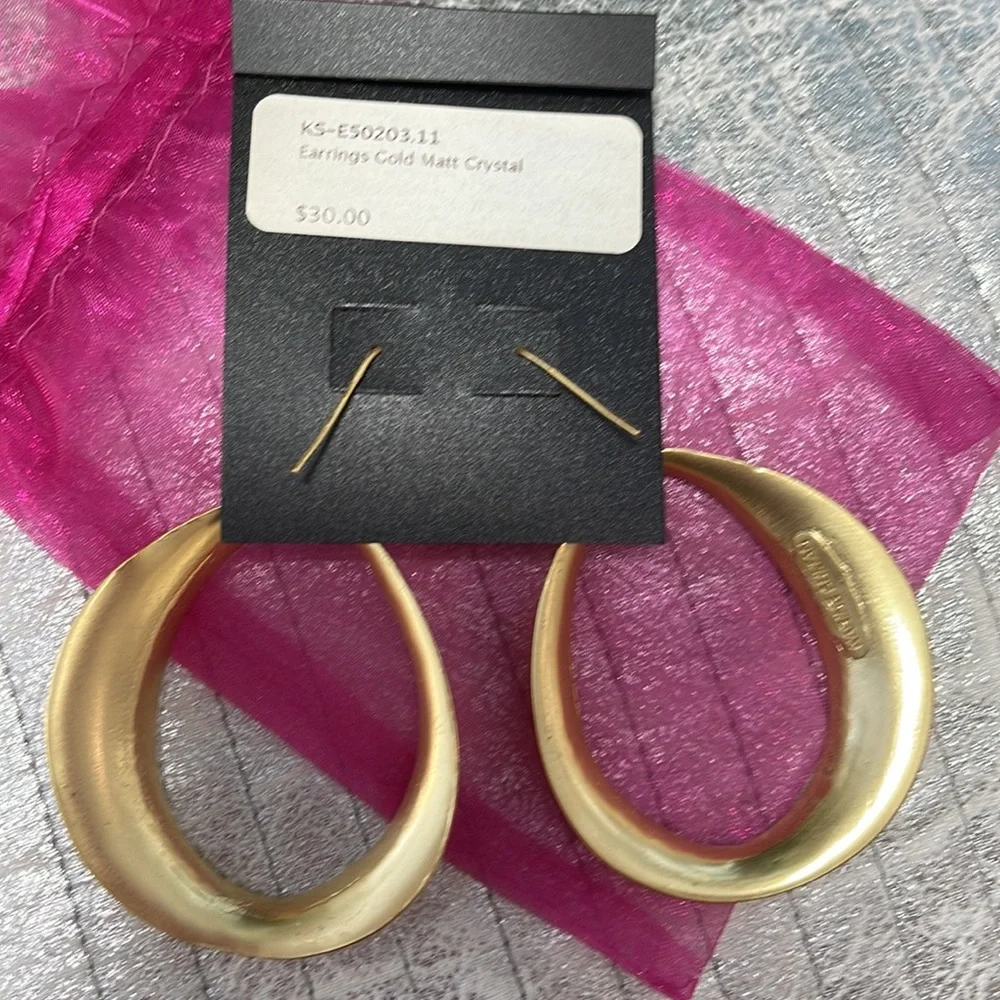 Katrine Sultan Matt Gold and Rhinestone earrings NWT - Picture 3 of 5